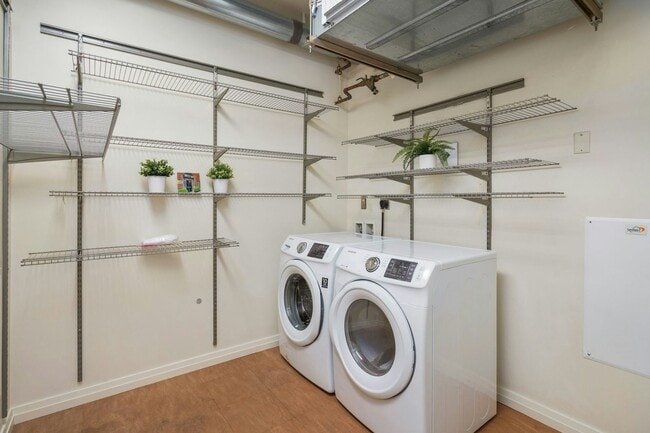 Building Photo - 500 106th Ave NE