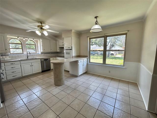 Building Photo - 6209 Gayle Dr