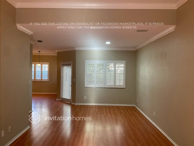 Building Photo - 784 NW 126th Ave