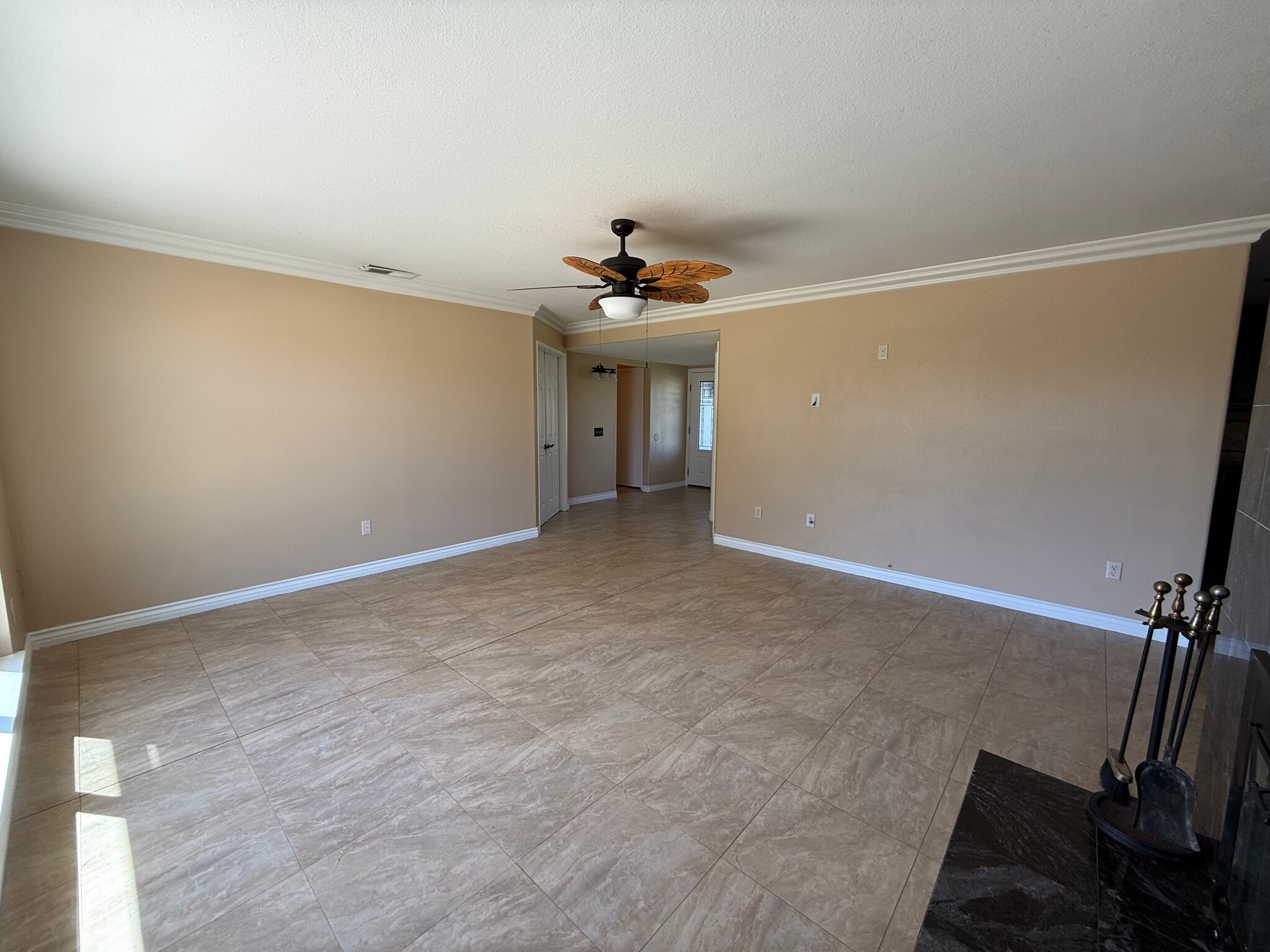 Building Photo - 2251 Indian Horse Dr