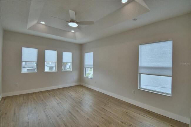 Building Photo - 2673 Calistoga Ave