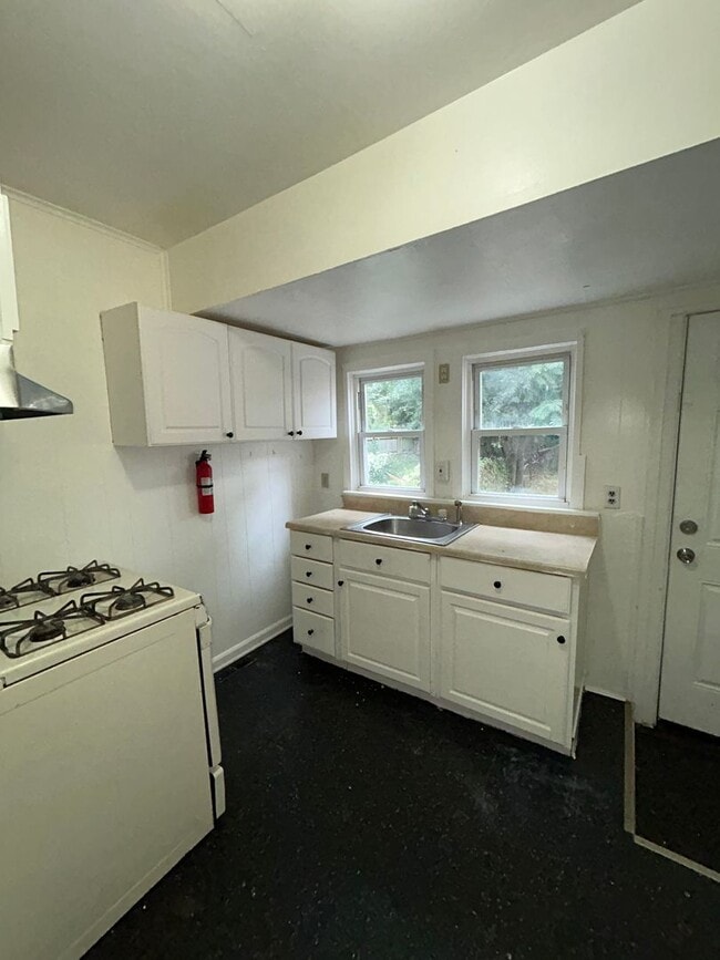 Building Photo - 25 Orange St