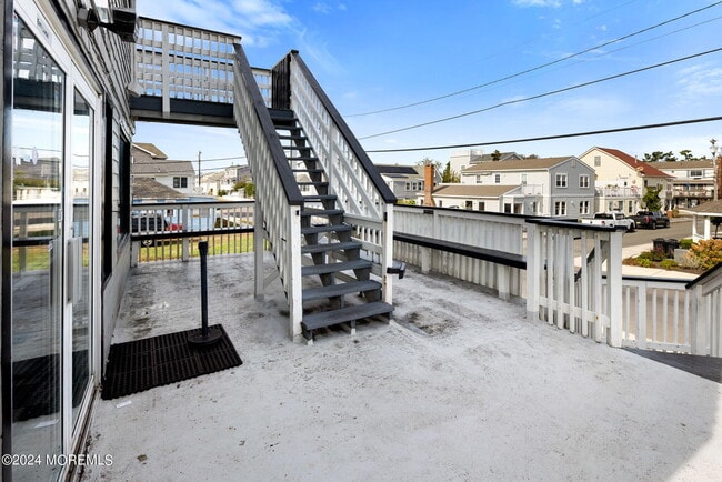 Building Photo - 13302 Long Beach Blvd