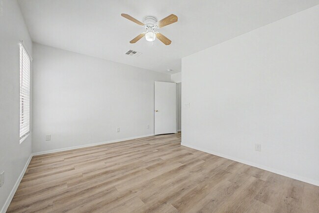 Building Photo - 22820 W Papago St
