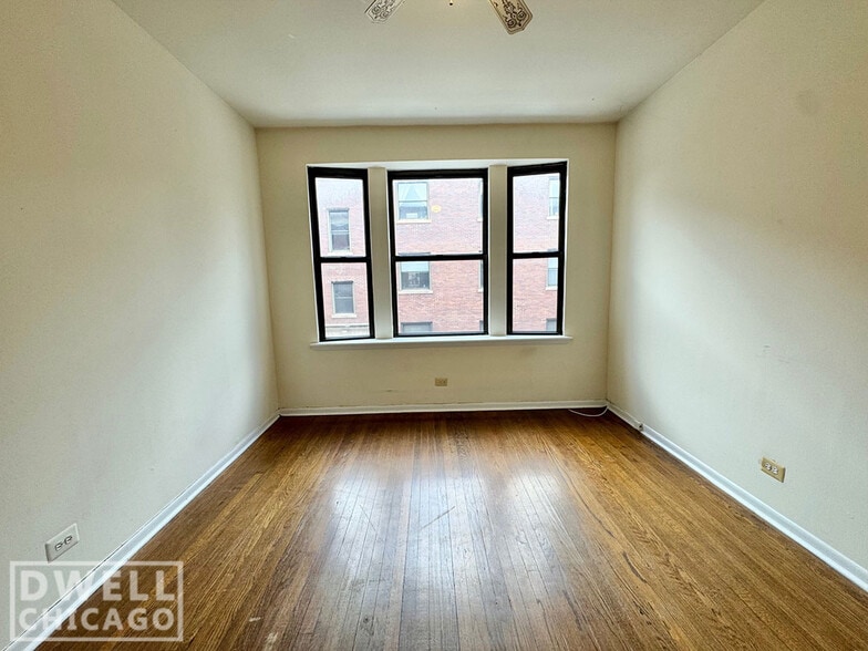 Building Photo - 2315 N Kedzie Blvd