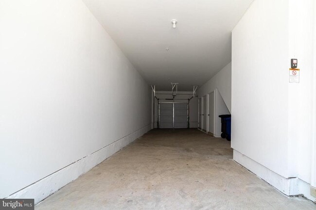 Building Photo - 7324 Blade Dr