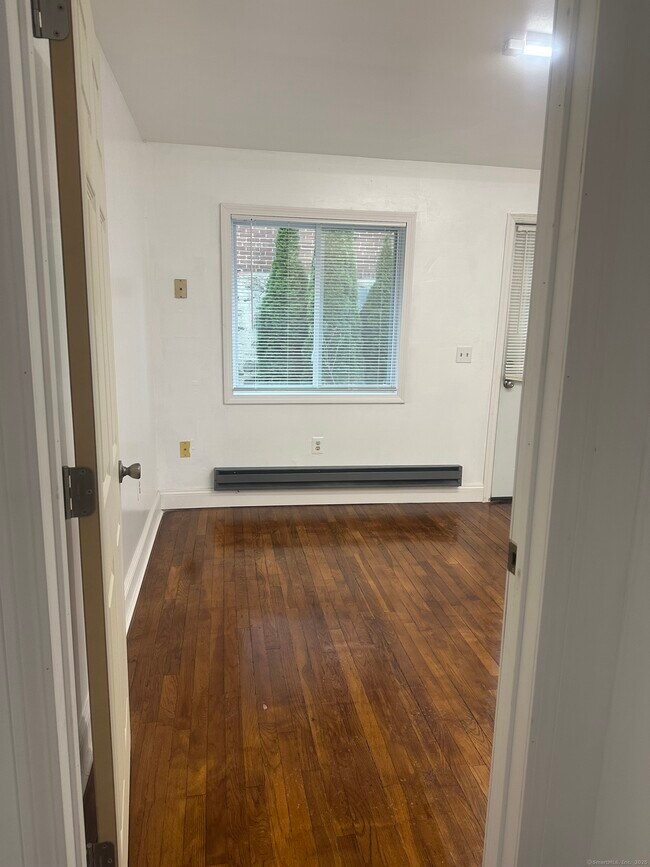 Building Photo - 18 Depot St