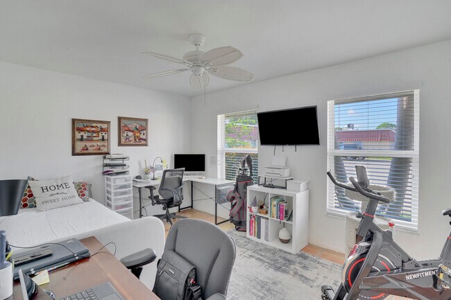 Building Photo - 772 Nantucket Cir