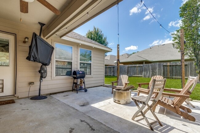 Building Photo - 20518 S Blue Hyacinth Dr