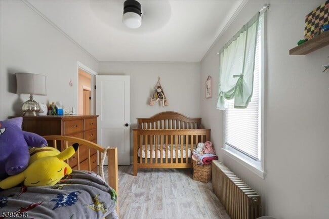 Building Photo - 21 Munson St