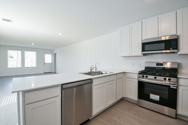 Building Photo - 6871 Flowering Ginger Ln