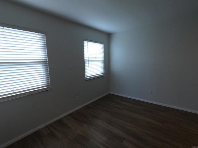 Building Photo - 378 Park Way