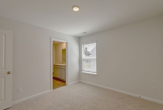 Building Photo - Shady Oaks Subdivision!