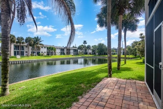 Building Photo - 419 Blue Jay Ln