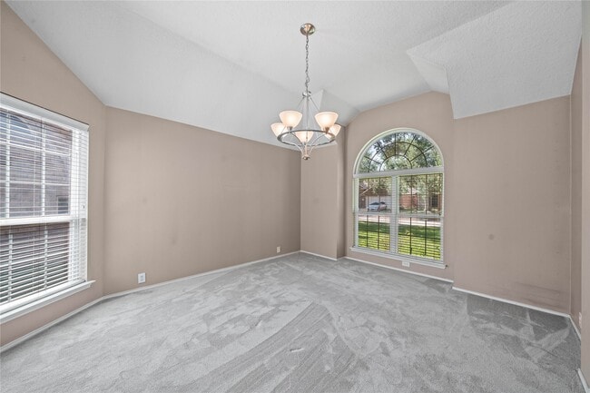 Building Photo - 11843 Leaf Oak Dr