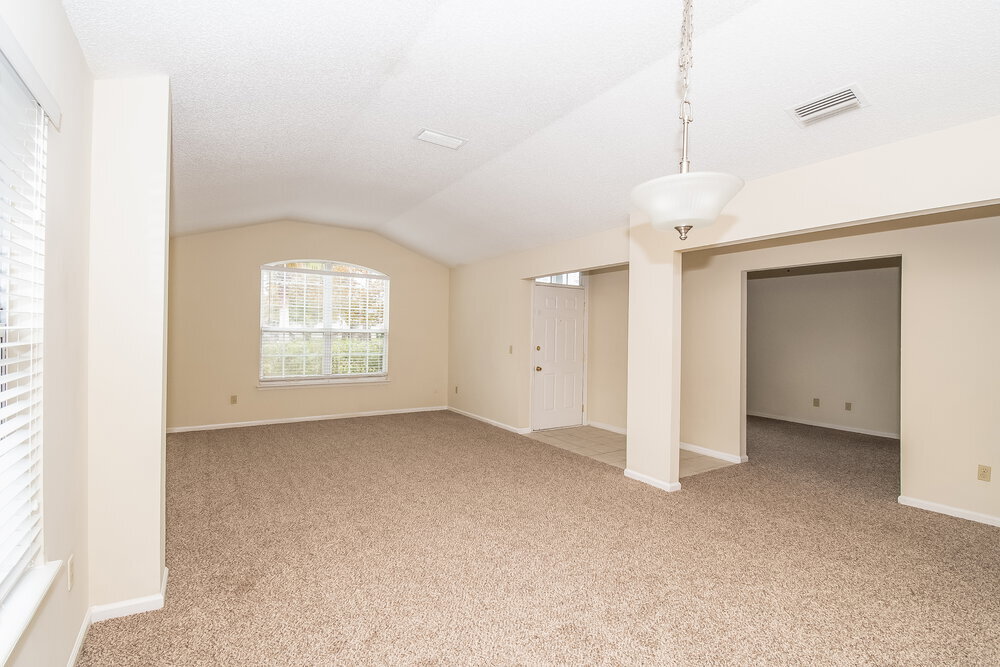 Building Photo - 407 Rolling Rock Ct