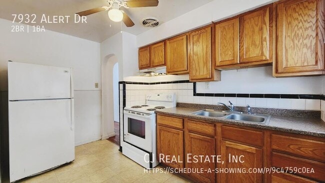 Building Photo - 7932 Alert Dr