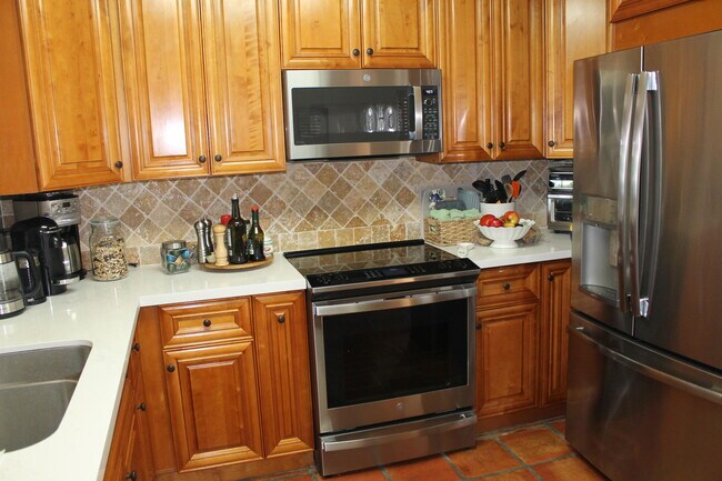 Building Photo - 1120 Ocean Dunes Cir