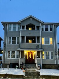 Building Photo - 143 Providence St