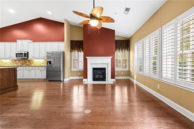 Building Photo - 2335 Callaway Ct