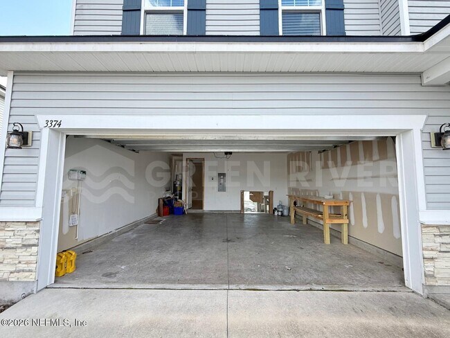 Building Photo - 3374 Traceland Oak Ln