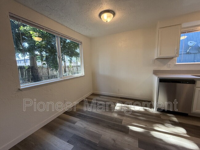 Building Photo - 5495 A St