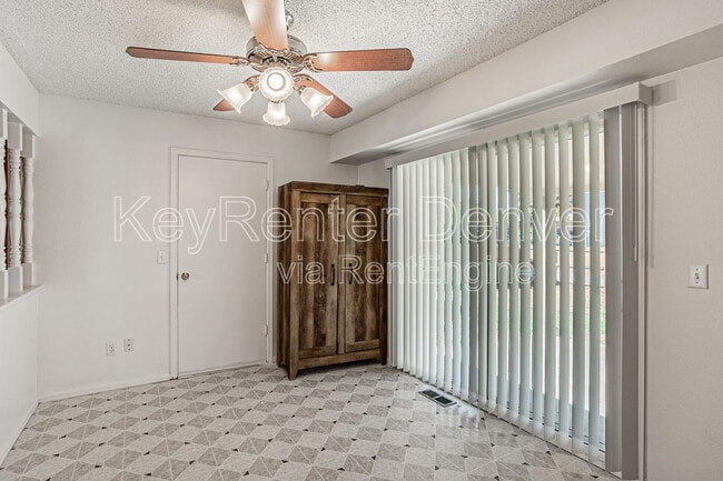 Building Photo - 2407 S Dawson Way