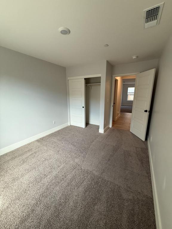 Building Photo - 2124 Ukiah Ct