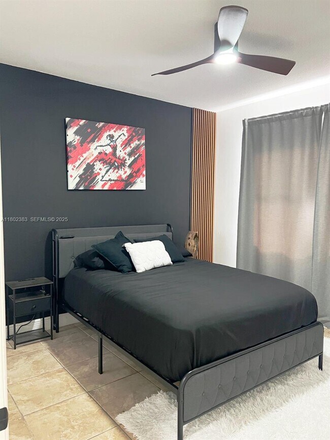 Building Photo - 20124 SW 129th Pl