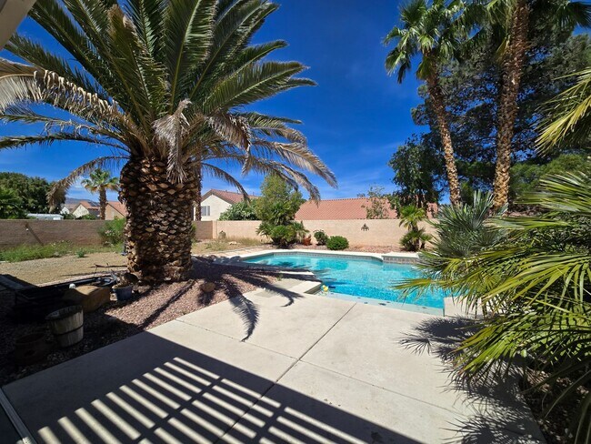 Building Photo - Don’t wait for summer, your pool home is ready now!!! 4 Bedroom, NW Las Vegas