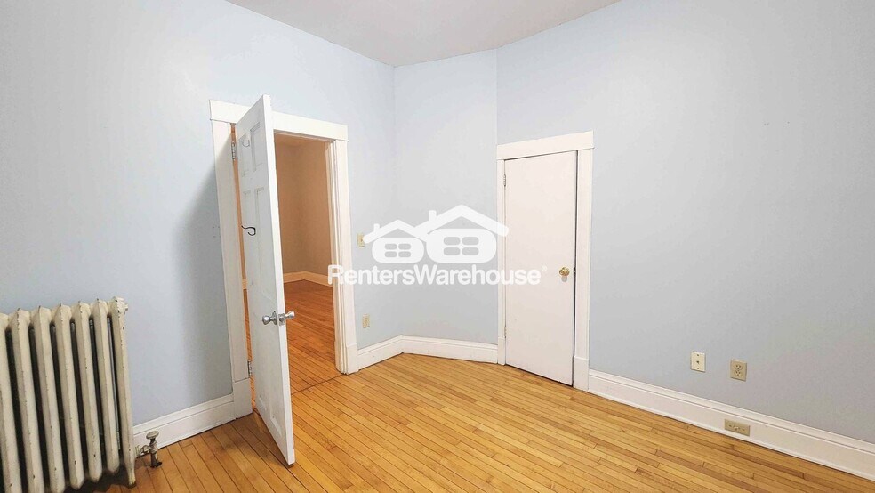 Building Photo - 1427 Hayden Ave
