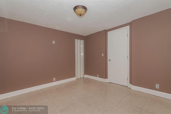 Building Photo - 21521 S Heritage Cir