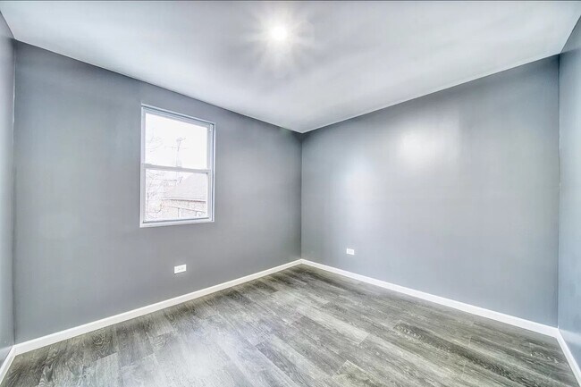 Bedroom 3 - 2405 S Troy St