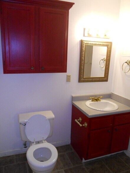 Bathroom #2 - 927 Emery Rd