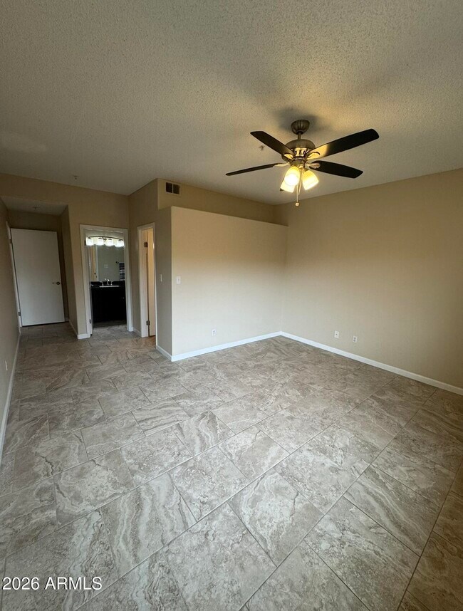 Building Photo - 11333 N 92nd St