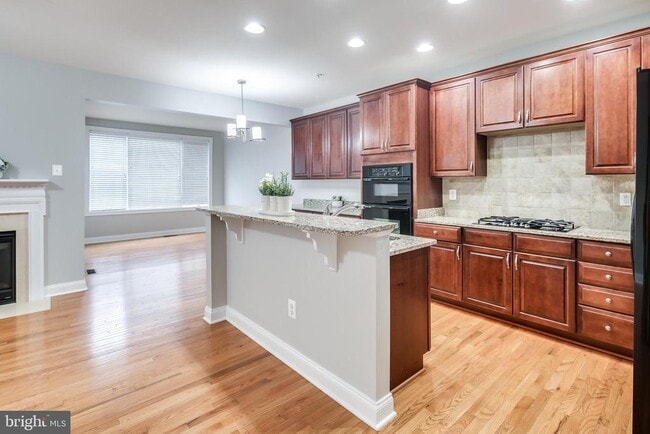 Building Photo - 2260 Brimstone Pl
