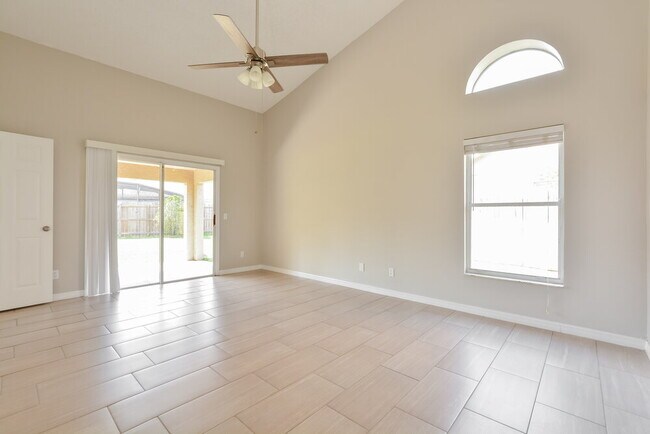 Building Photo - 12638 Beltingle Ct