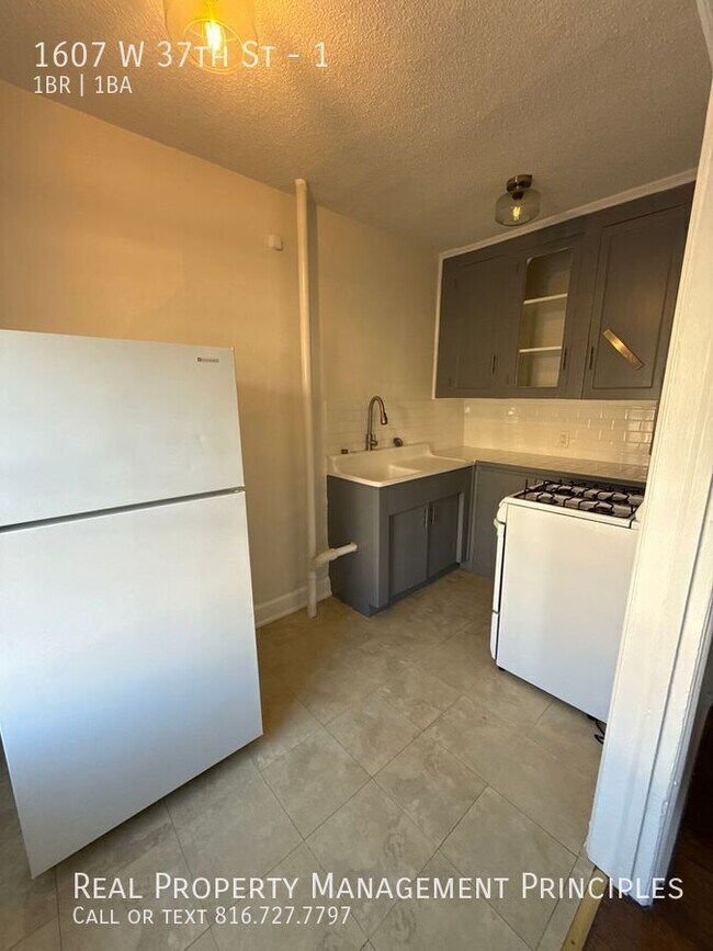 Building Photo - 1607 W 37th St