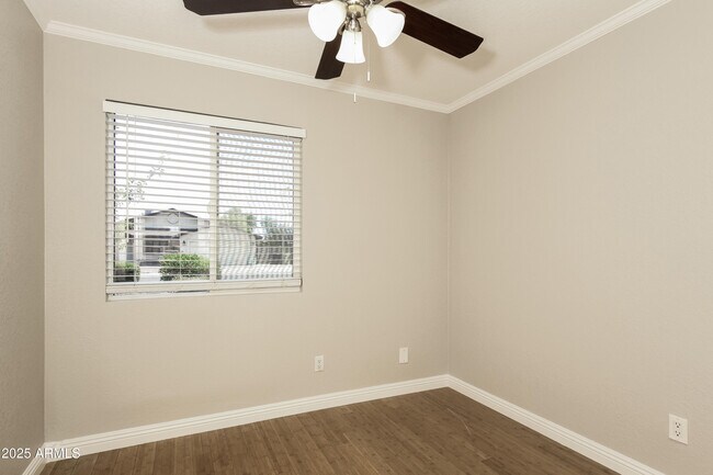 Building Photo - 6410 W Sandra Terrace