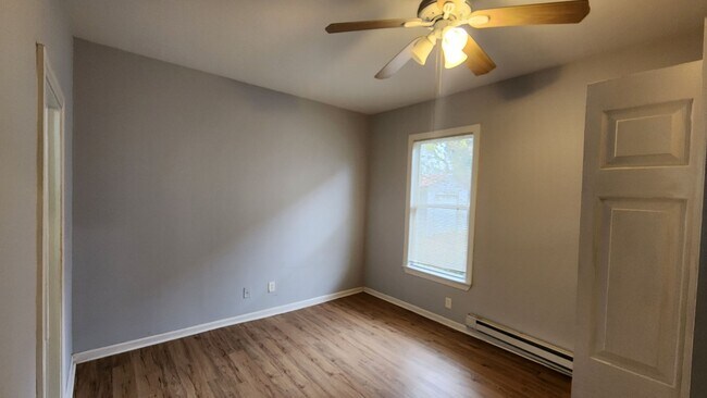 Building Photo - Lamberts Point