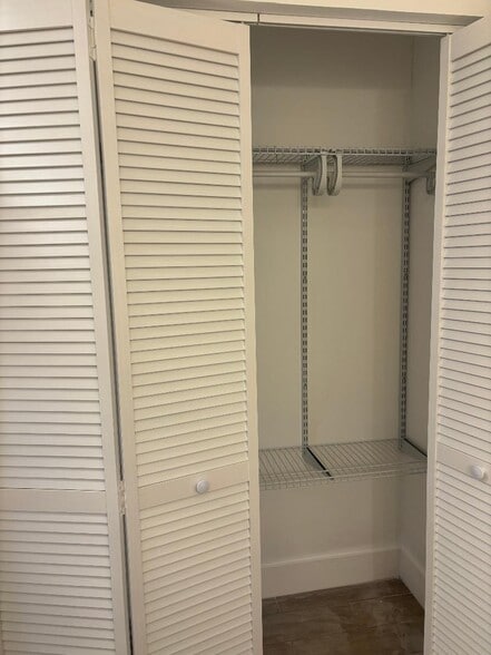 Building Photo - 31 Ebb Tide Dr