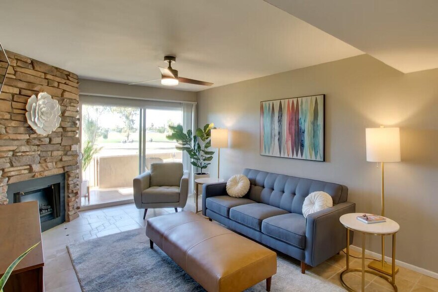 Building Photo - 7910 E Thomas Rd