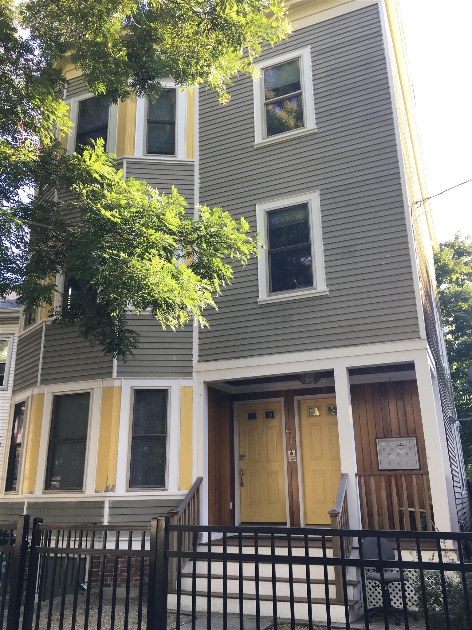 Building Photo - 56 Market St