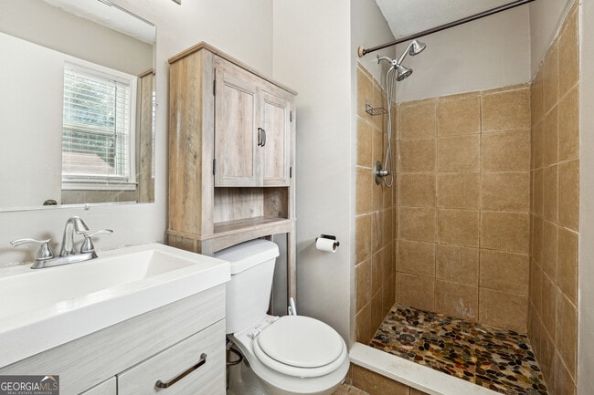 Building Photo - 2235 Emerald Springs Dr