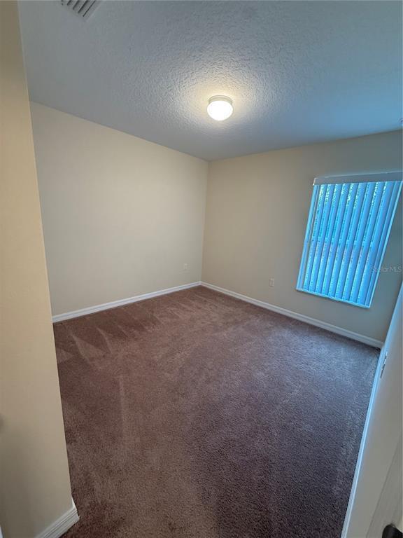 Building Photo - 11 Buttonwell Ln