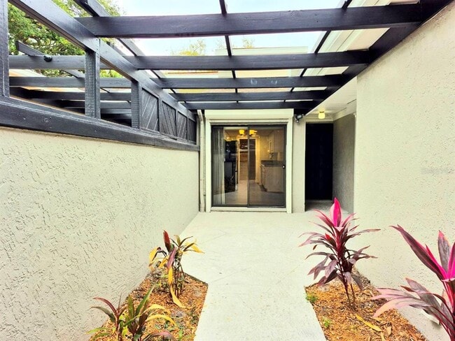 Building Photo - 2809 Bayshore Blvd