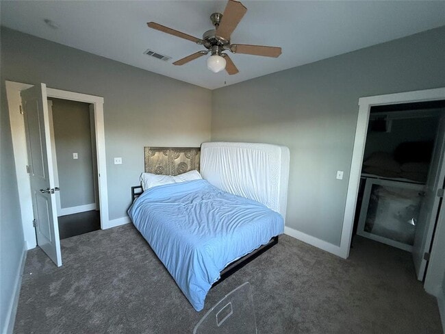 Building Photo - 410 Summit Ridge Dr N