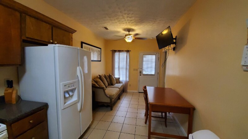 Building Photo - 4168 Connor Dr
