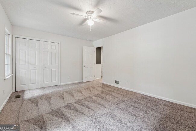 Building Photo - 2780 Northwood Ct
