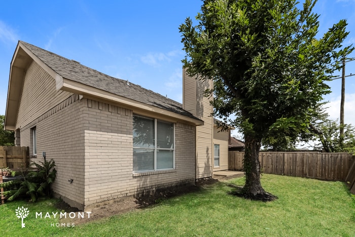 Building Photo - 3336 Bellville Dr